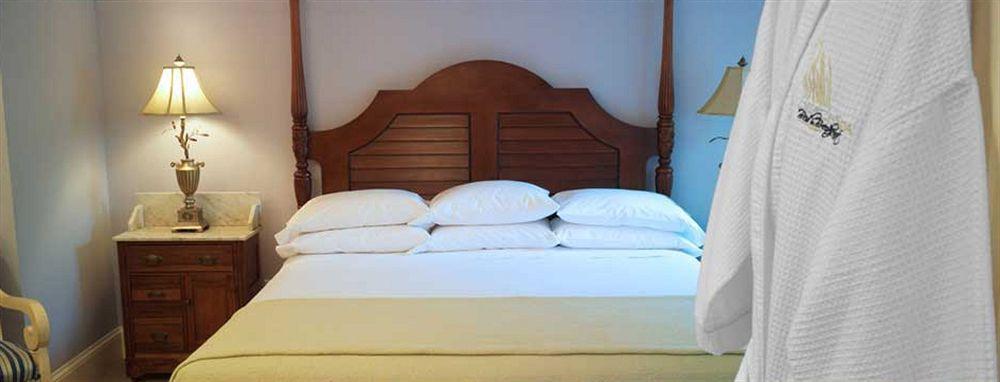 Beach Spa Bed & Breakfast Virginia Beach Esterno foto