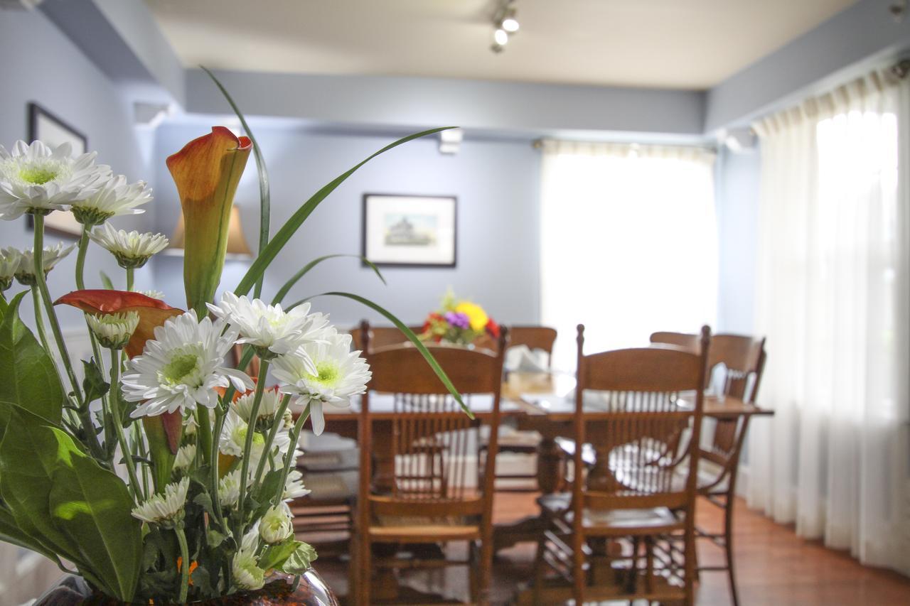 Beach Spa Bed & Breakfast Virginia Beach Esterno foto